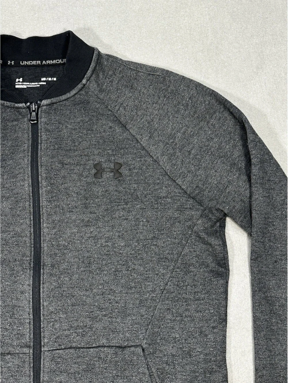 Under Armour Men’s Medium Fitted Full Zip Jacket Gray Athletic Activewear